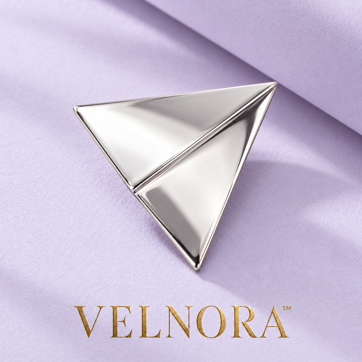 VELNORA™ Fold Brooch