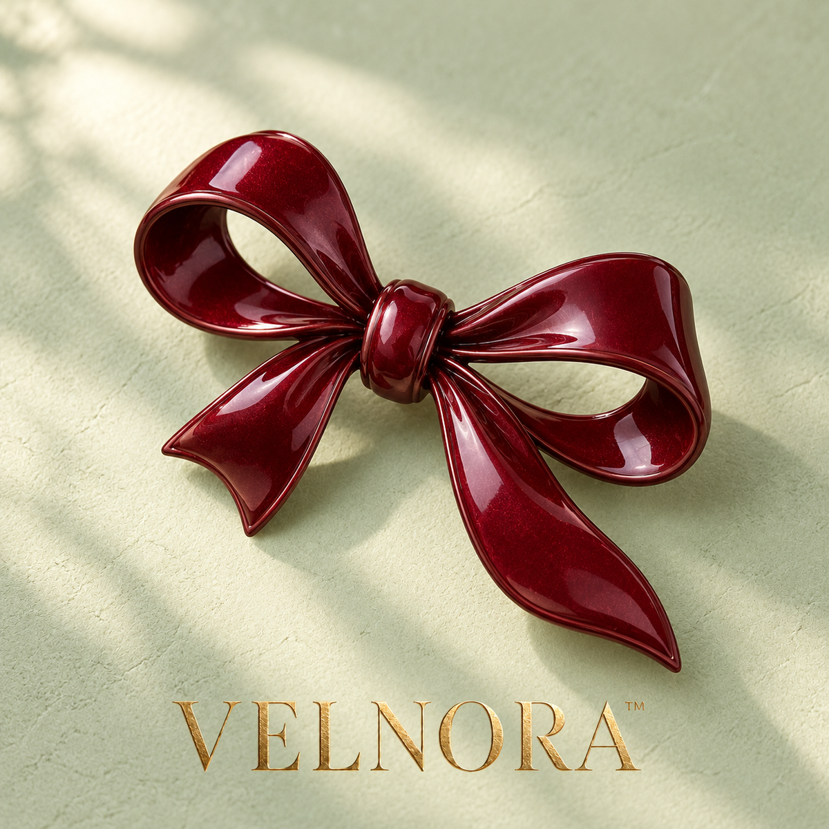 VELNORA™ Bowline Brooch